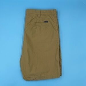 COLUMBIA Khaki Shorts